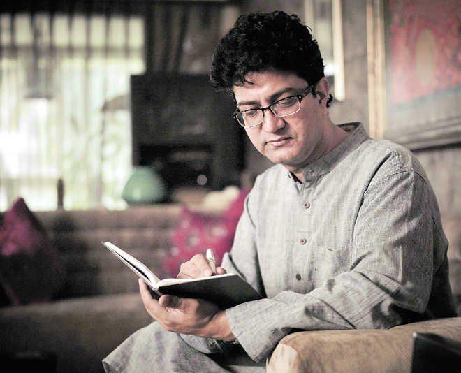 Haan Ghar Mein Rahega Desh - The poem by Prasoon Joshi is a sentiment that must be echoed by all Indians