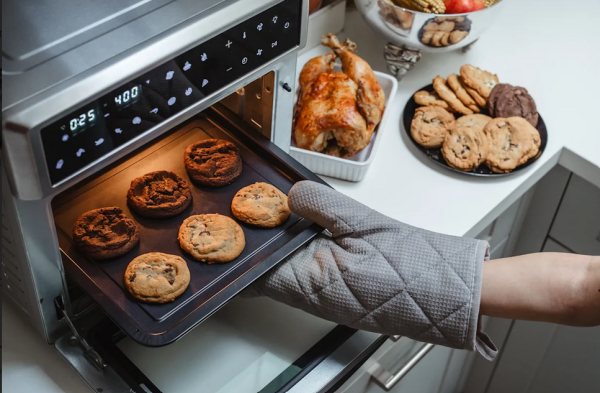 Mini Oven for Baking Cakes and More - Ventray Recipes