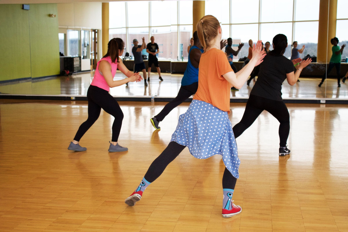 Realtimecampaign.com Examines the Pros and Cons of Dance Lessons Online
