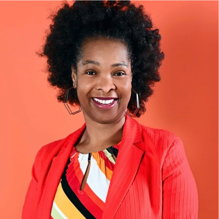 Dr. Daphney Phillip on Elevating Educators and Helping Them Transition Into Entrepreneurial Powerhouses