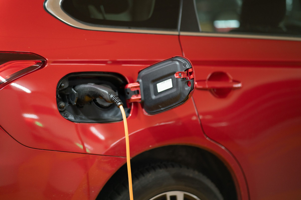 Accurate Electric Plumbing Heating & Air Installs EV Charging Stations For Glendora Homeowners