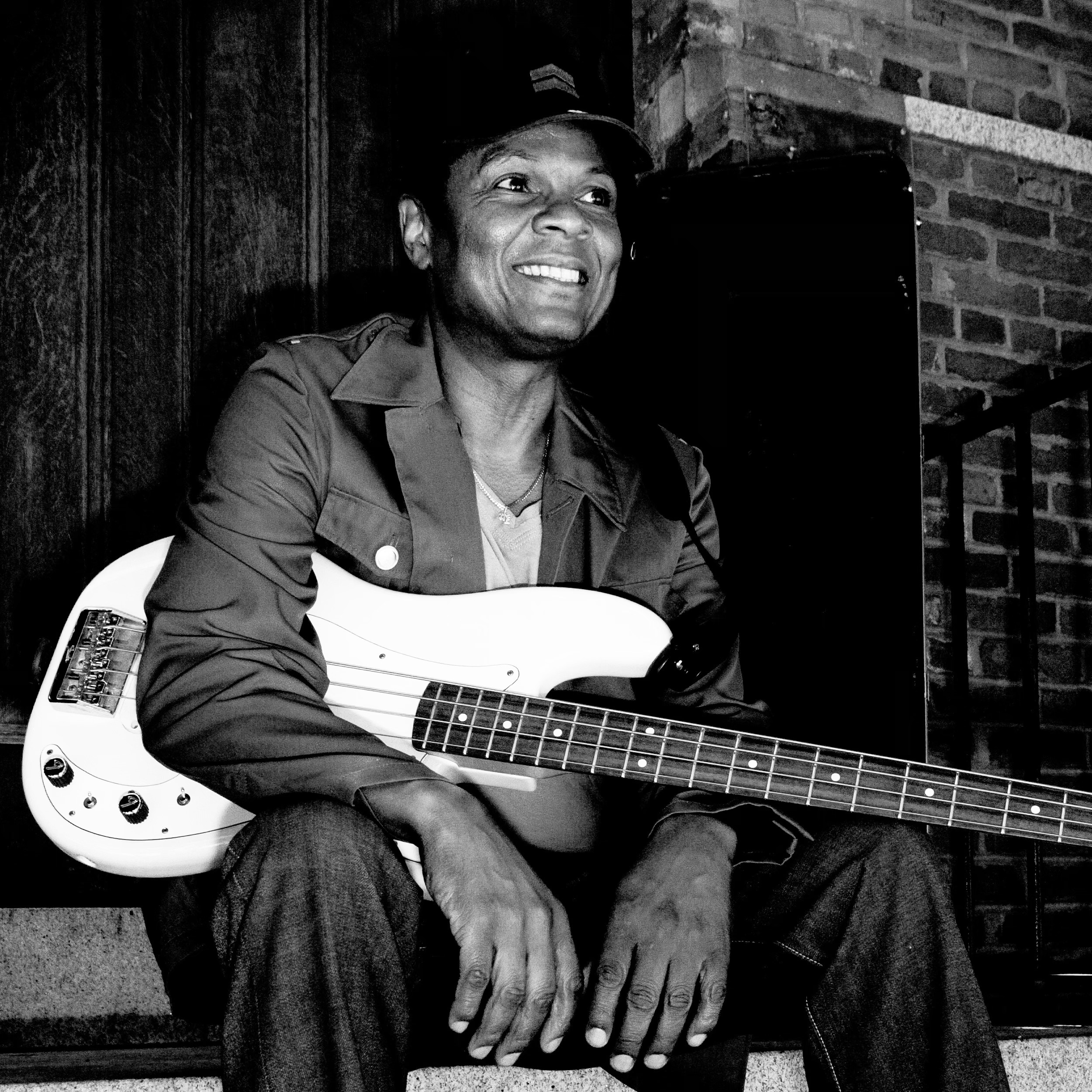 Uplifting R&B Rhythms and Hypnotic Grooves - Sargent Tucker Inspires Positivity and Love with "Good Music" Uplifting R&B Rhythms and Hypnotic Grooves - Sargent Tucker Inspires Positivity and Love with "Good Music"