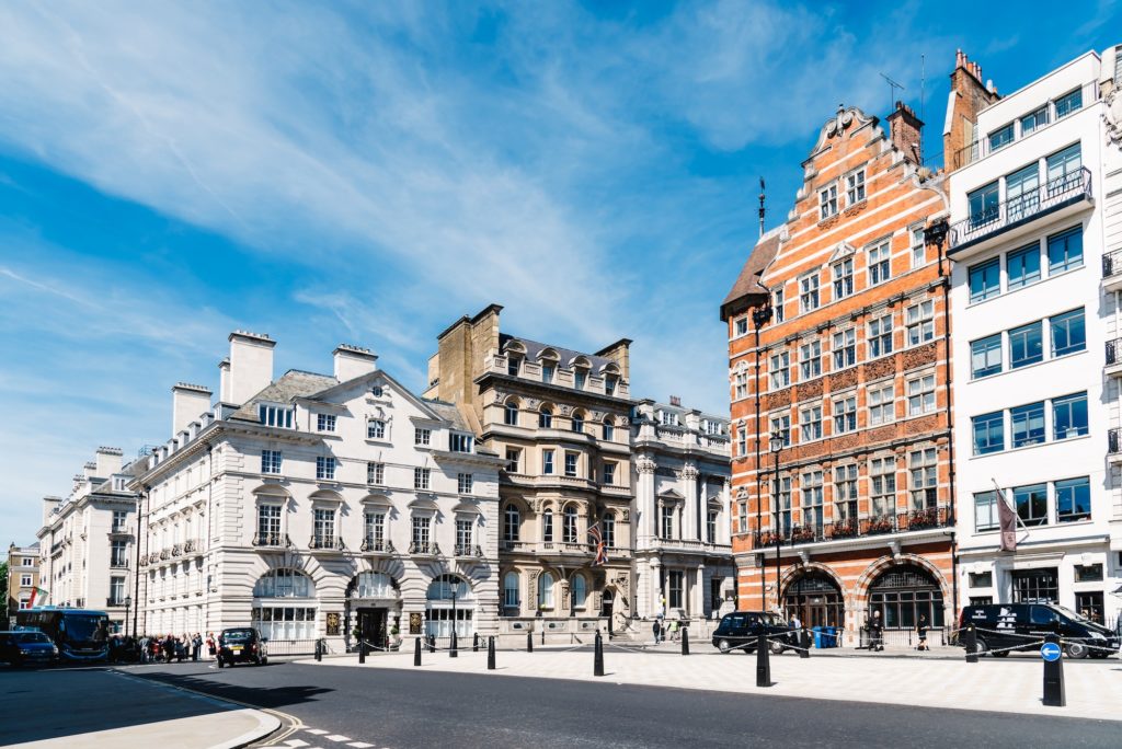 London's Luxury Residential Market Booms Defying UK's Home Sales Slowdown