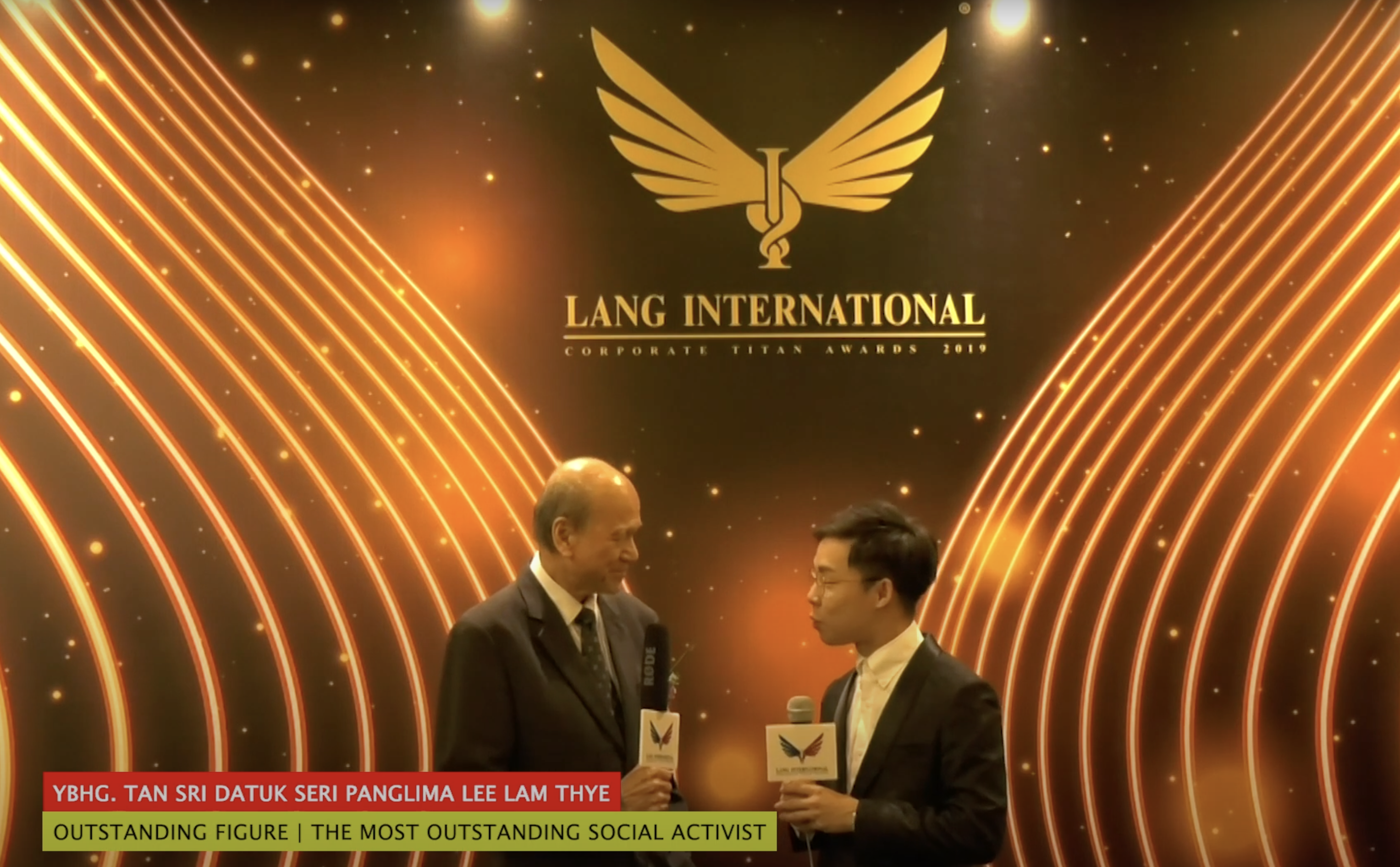 YBhg. Tan Sri Datuk Seri Panglima Dr. Lee Lam Thye awarded "The Most Outstanding Social Activist" by the prestigious Lang International Corporate Titan Awards (LICTA)