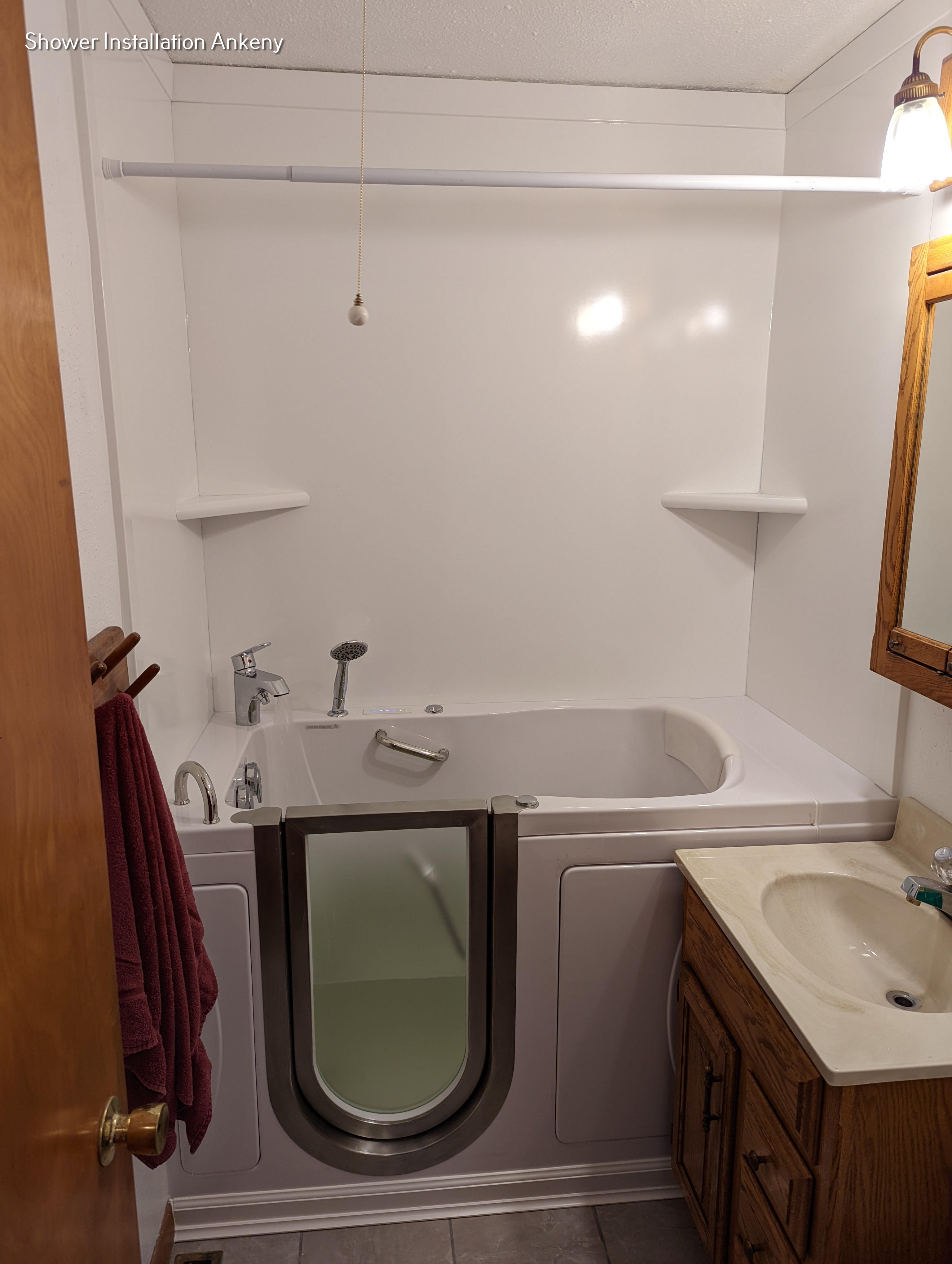 Rise & Shine Bath Systems Highlights the Benefits of Remodeling a Bathroom in Ankeny, Iowa 
