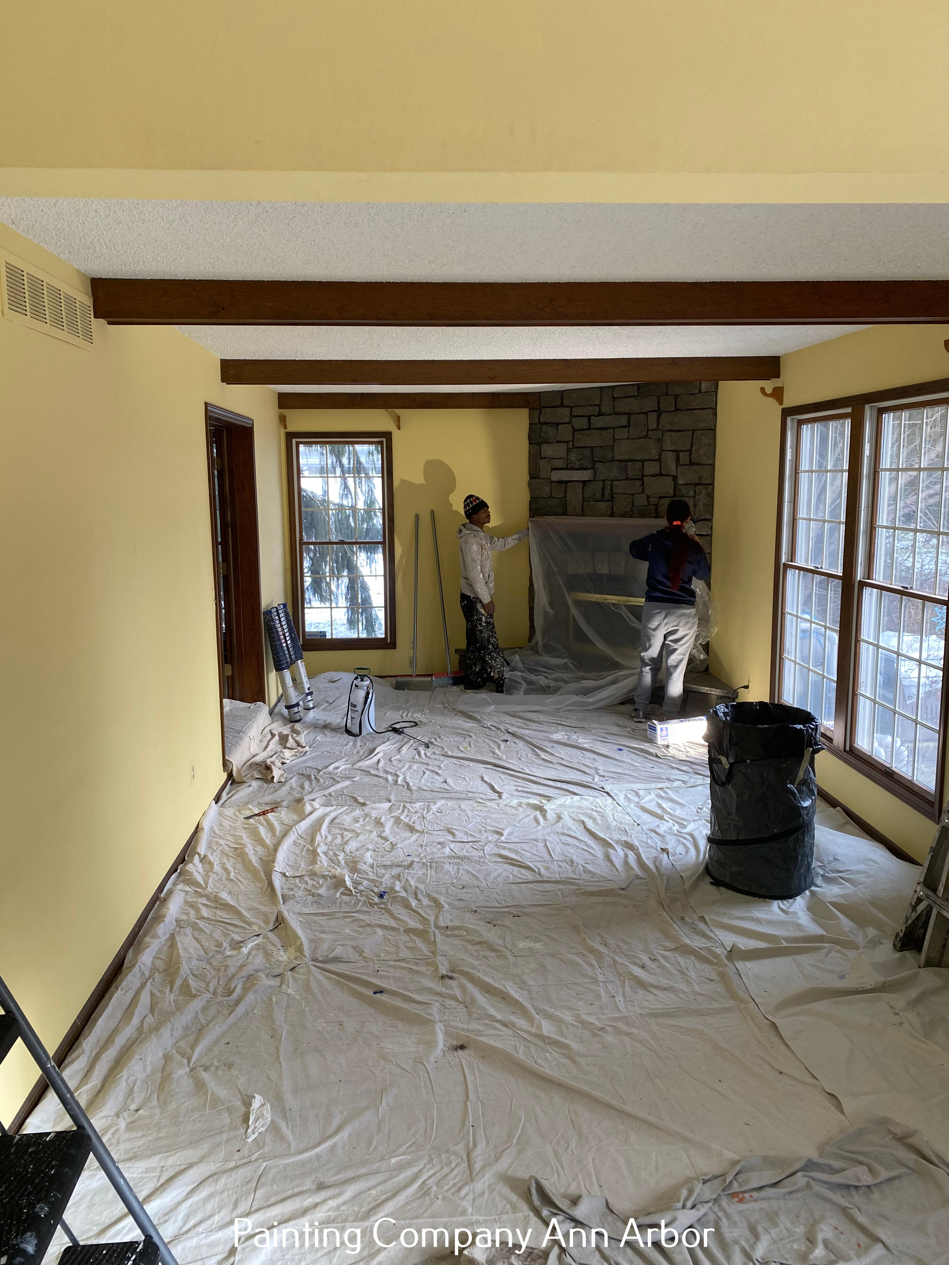 Paint It Right Explains the Differences Between Oil and Latex Paint