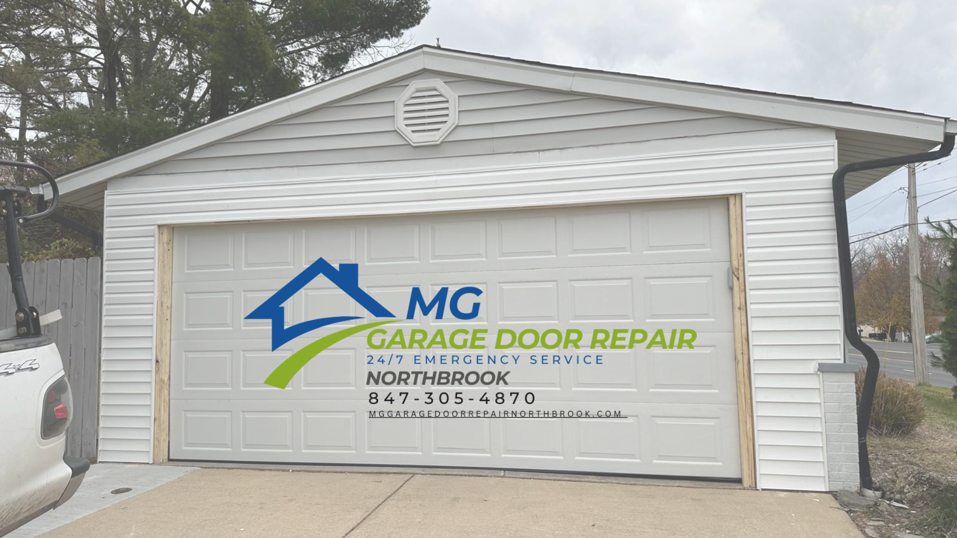 Addressing Garage Door Concerns A Closer Look at Northbrook’s MG
