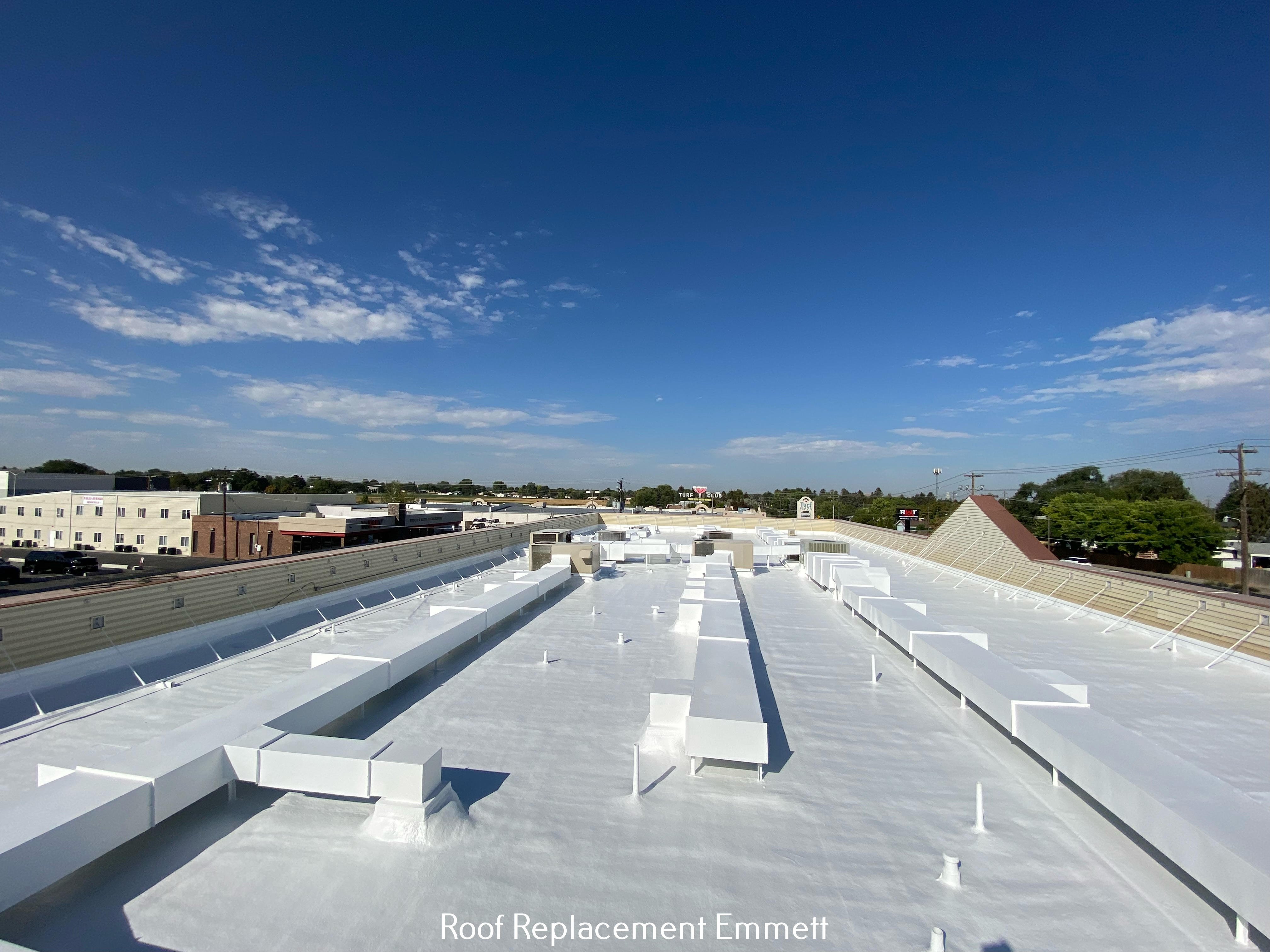 High Country Roofing LLC Outlines Energy-Efficient Options for Commercial Roof Replacement